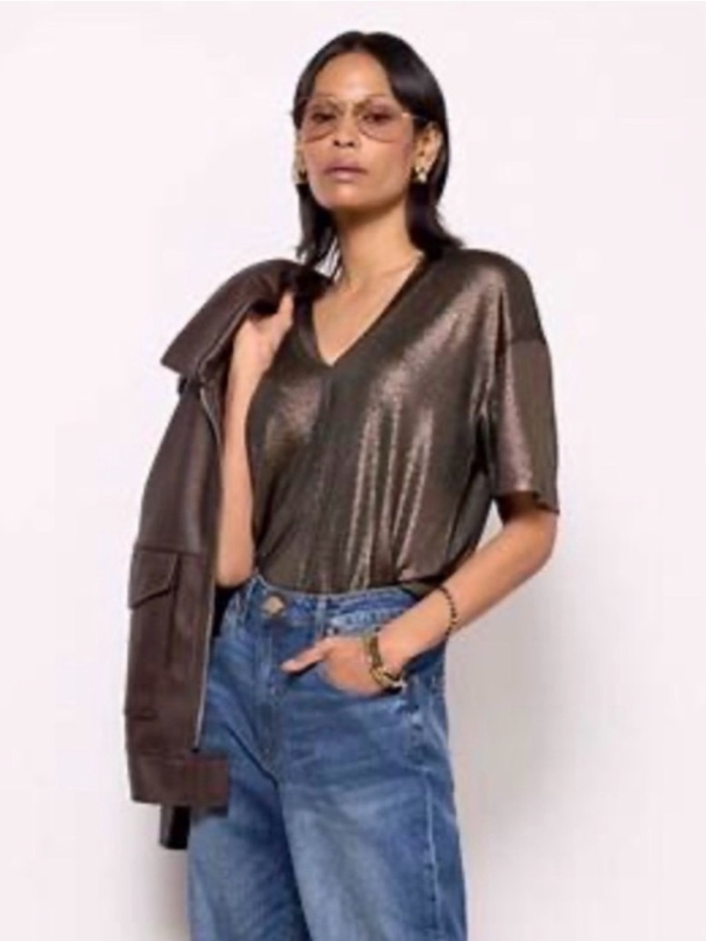 Evereve Metallic V Neck Top Tee Bronze Short Sleeve SMALL Oversized * flaw